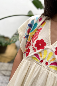 Vestido flores Alba Sacrécoeur