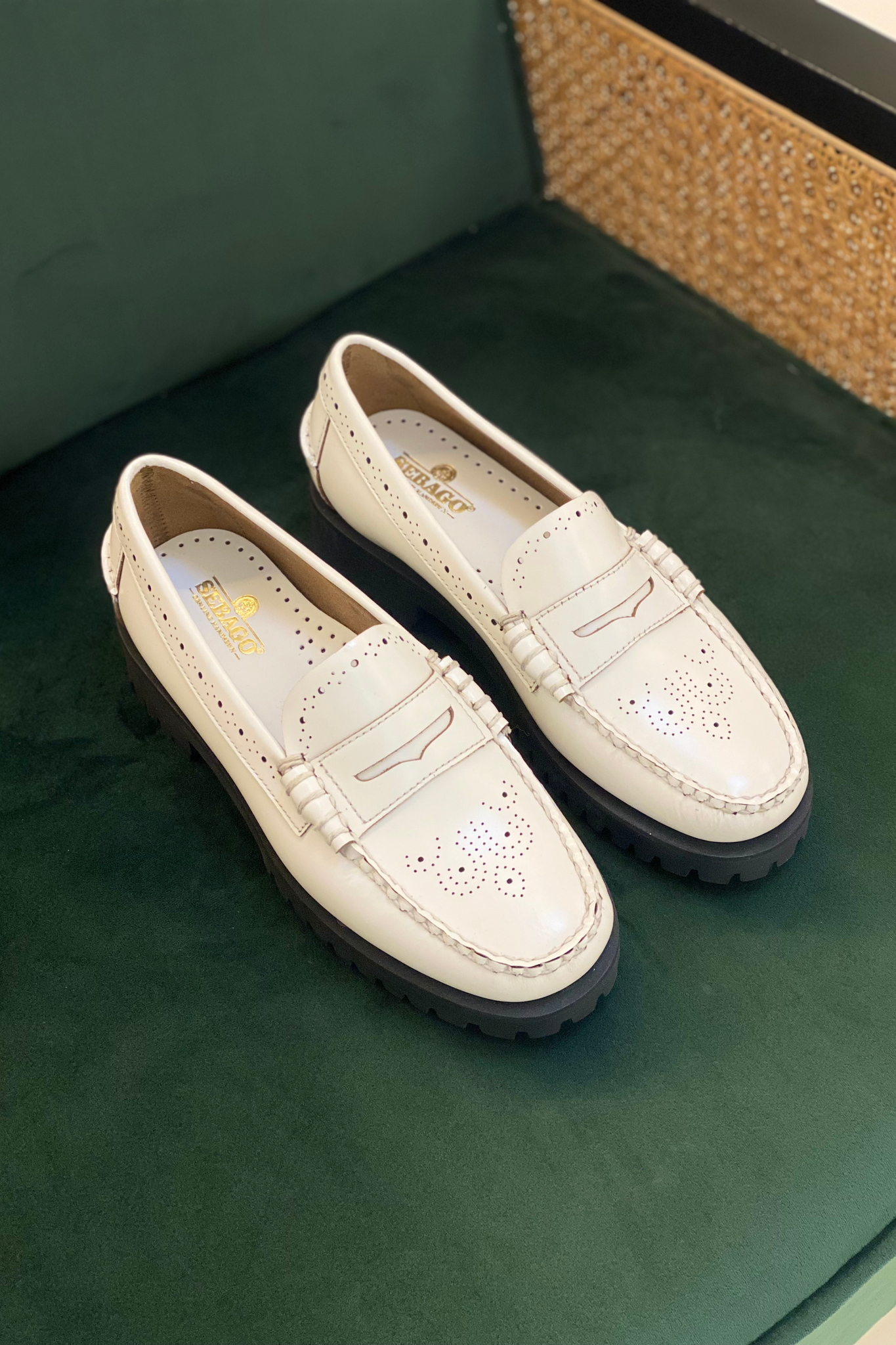 Mocasín blanco Sebago